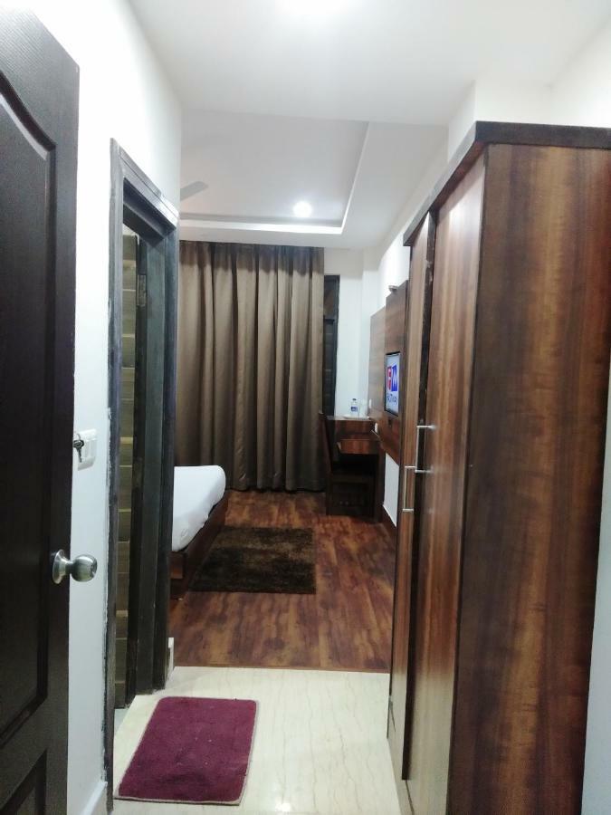 Ak Continental - Mcleodganj Ξενοδοχείο Νταραμσάλα Εξωτερικό φωτογραφία