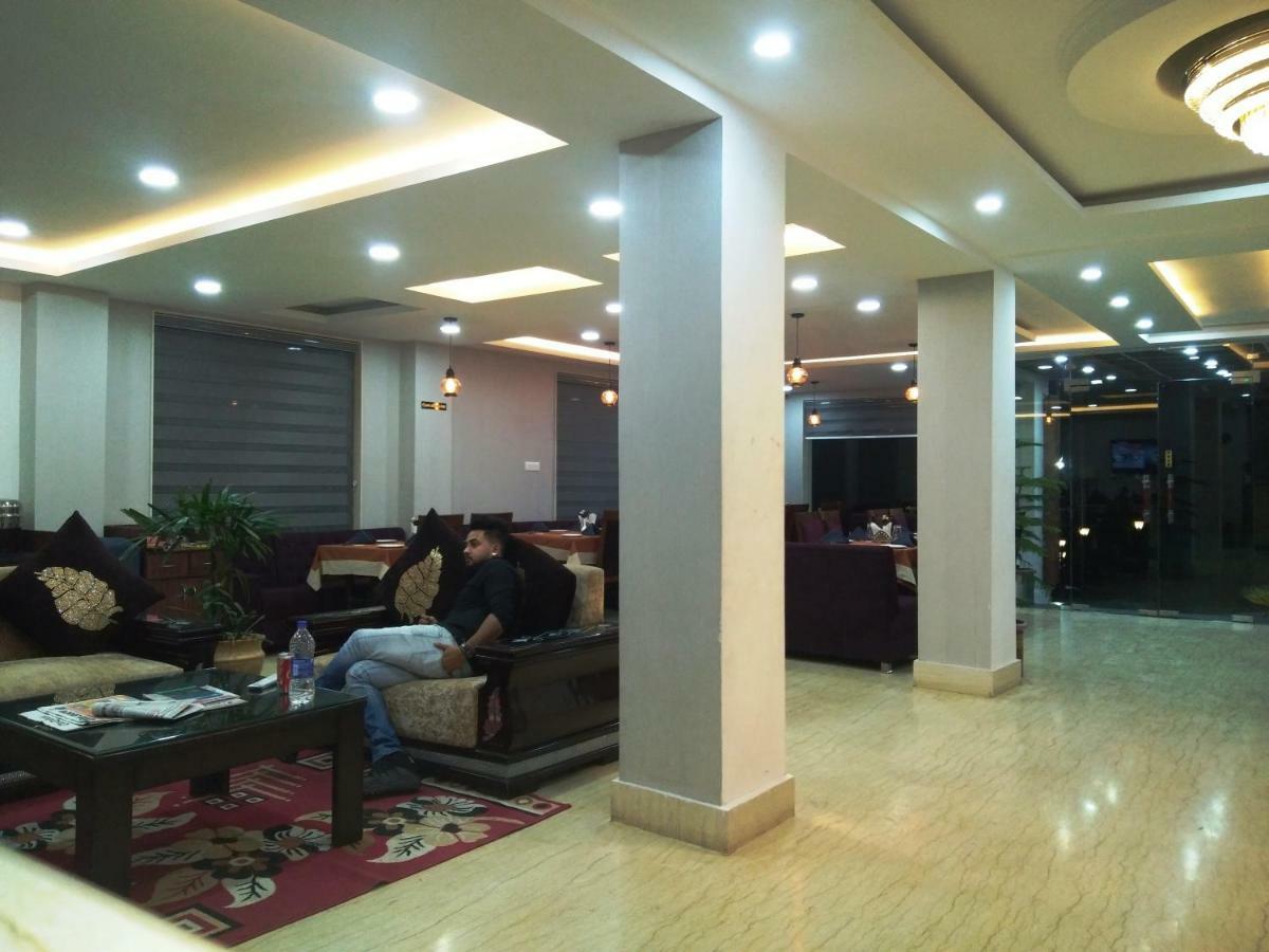 Ak Continental - Mcleodganj Ξενοδοχείο Νταραμσάλα Εξωτερικό φωτογραφία
