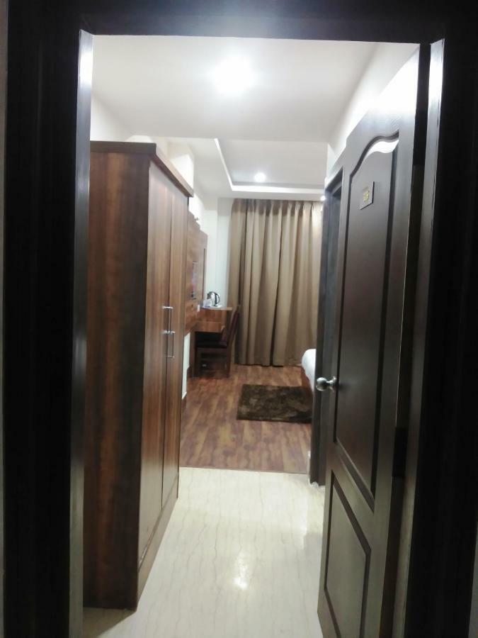 Ak Continental - Mcleodganj Ξενοδοχείο Νταραμσάλα Εξωτερικό φωτογραφία